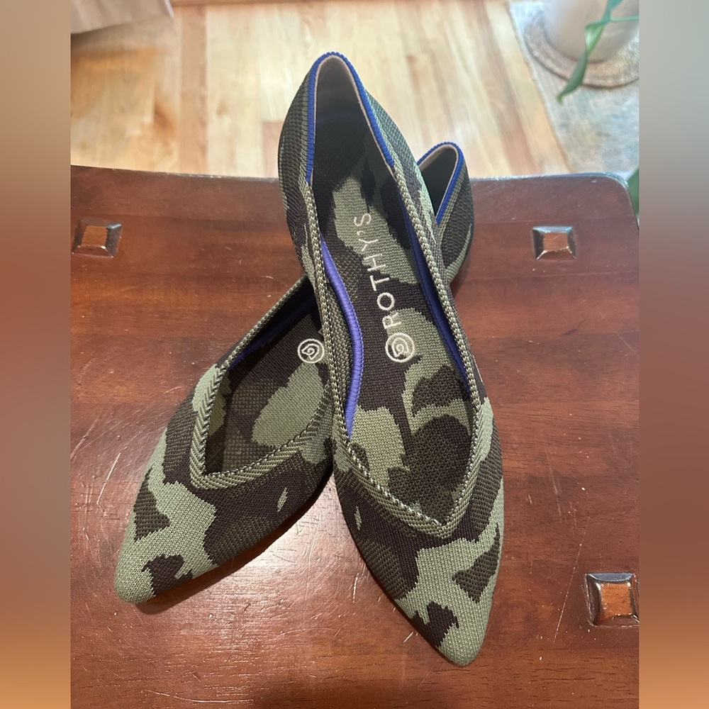 Rothy’s Camo Points Size 10